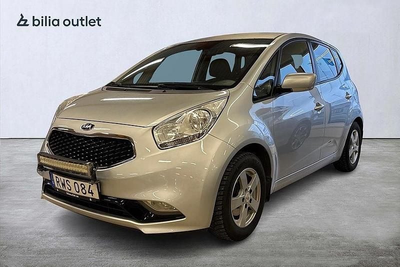 Grå Begagnad 2016 Kia Venga Halvkombi | 74 900 kr (Superpris) - Bild 1/4