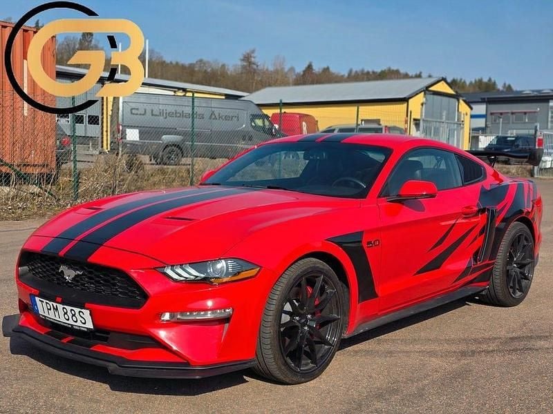 Röd Begagnad 2020 Ford Mustang GT Sportkupé | 419 900 kr (Bra pris) - Bild 1/4