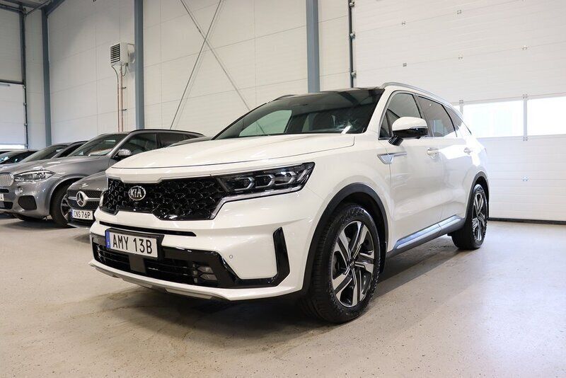 Vit Begagnad 2020 Kia Sorento 2 SUV | 474 700 kr (Dyr) - Bild 1/4