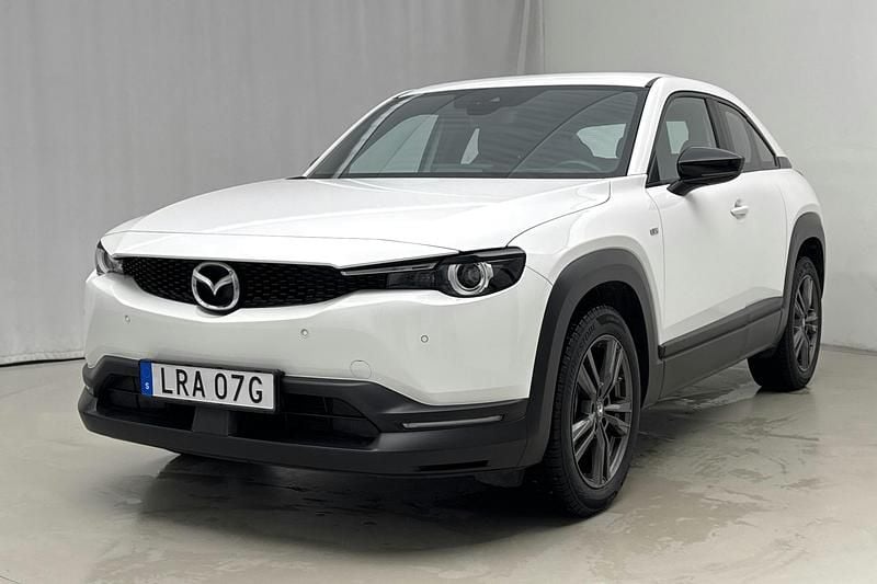 Begagnad Mazda MX30 106 kW (145 HK) 2023 Vit SUV