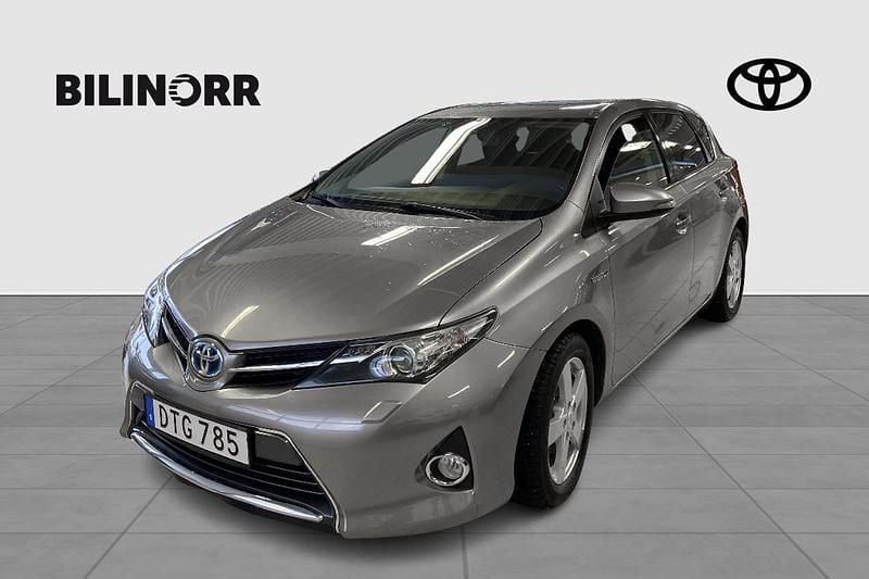 Begagnad Toyota Auris 2014 Brun