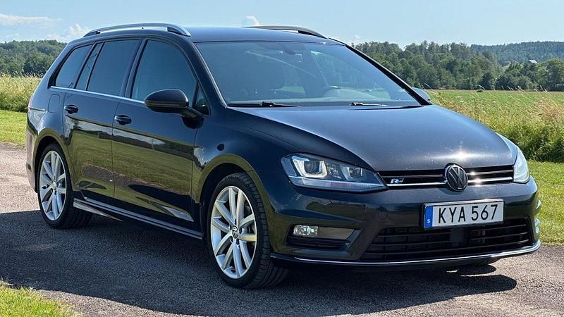 Svart Begagnad 2015 VW Golf VII GT Kombi | 114 900 kr (Marknadspris) - Bild 1/4