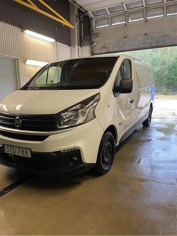 Vit Begagnad 2016 Fiat Talento Van | 78 000 kr (Bra pris) - Bild 1/4