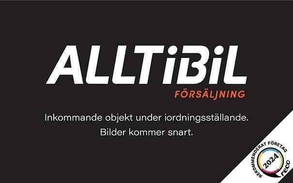 Grå Begagnad 2017 Kia Ceed Sportswagon Kombi | 129 900 kr (Marknadspris) - Bild 1/2