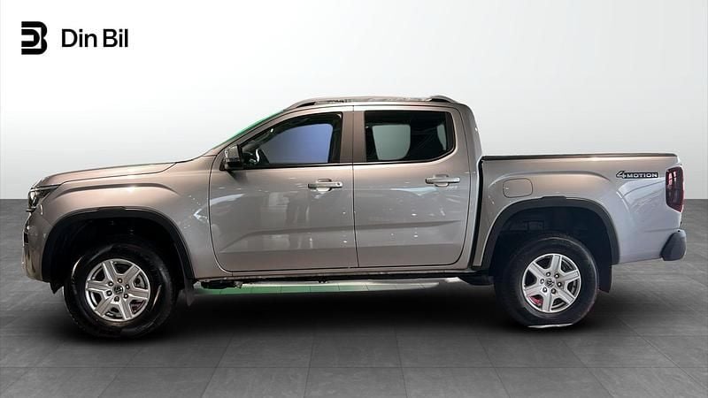 Ny VW Amarok Life 205 HK (150 kW) 2025 Medium silver metallic Pickup
