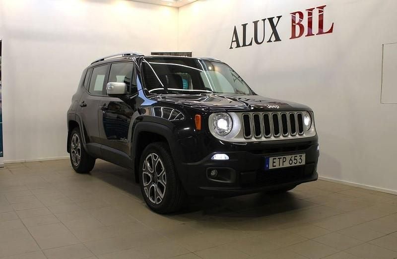 Svart Begagnad 2015 Jeep Renegade Limited SUV | 109 900 kr (Superpris) - Bild 1/4