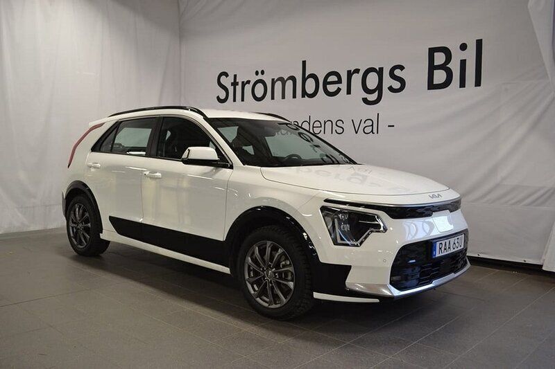 Vit Begagnad 2022 Kia e-Niro 2 SUV | 319 000 kr (Dyr) - Bild 1/4