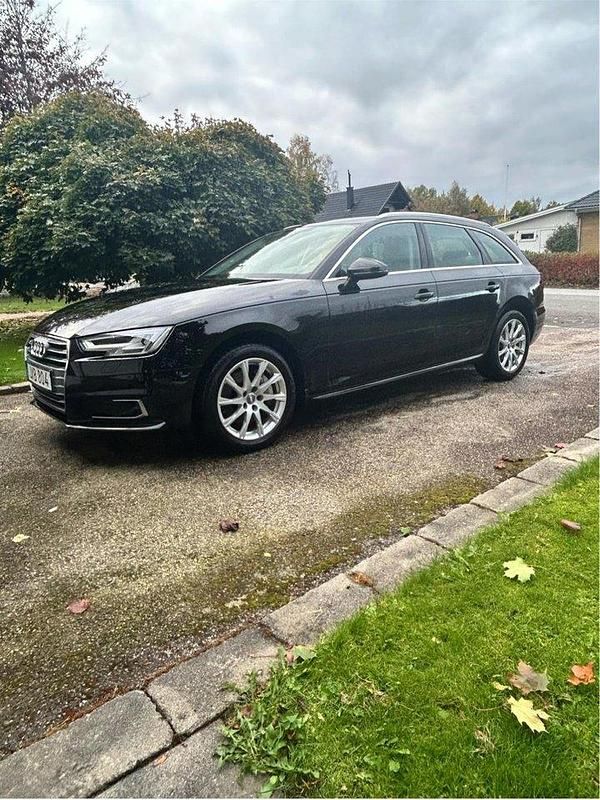 Svart Begagnad 2018 Audi A4 Proline Kombi | 168 000 kr (Bra pris) - Bild 1/4