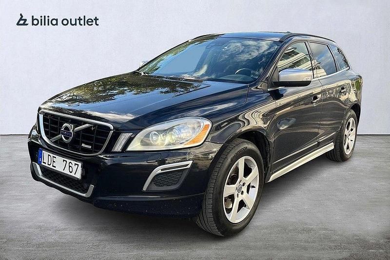 Svart Begagnad 2010 Volvo XC60 R-Design SUV | 84 900 kr (Bra pris) - Bild 1/4