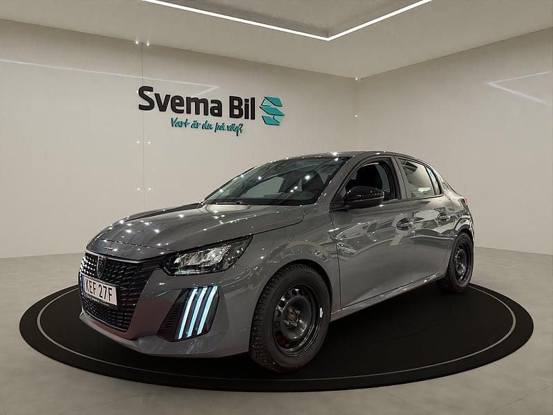 Grå selenium metallic Begagnad 2024 Peugeot 208 Active Halvkombi | 159 900 kr (Marknadspris) - Bild 1/4