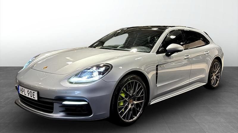 Begagnad 2019 Porsche Panamera Sport Turismo Kombi | 649 900 kr (Bra pris) - Bild 1/4