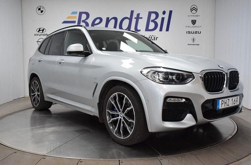 Silver Begagnad 2018 BMW X3 M Sport SUV | 399 500 kr - Bild 1/4