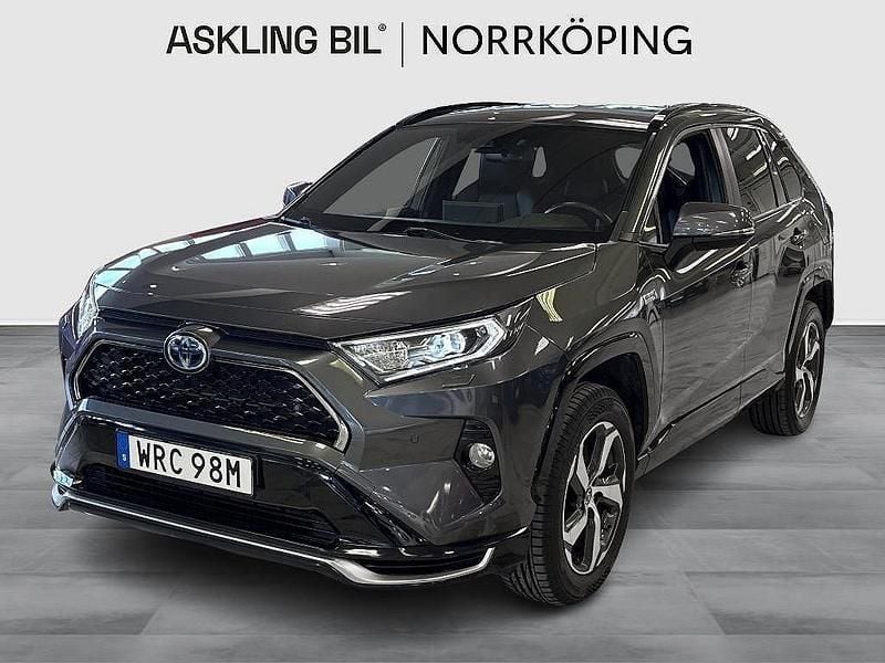 Mörkgrå Begagnad 2021 Toyota RAV4 Hybrid Edition SUV | 369 000 kr (Marknadspris) - Bild 1/4