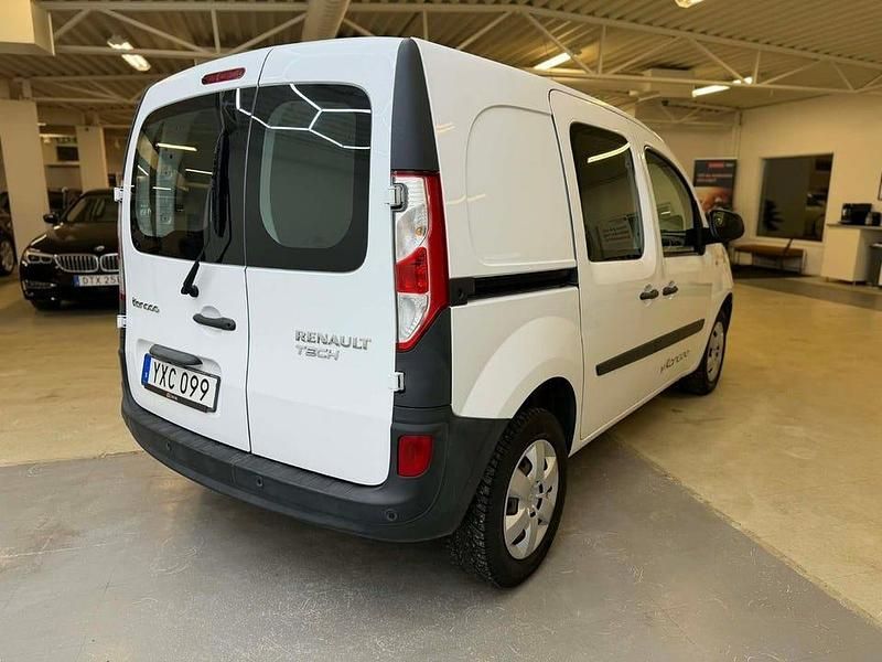Begagnad Renault Kangoo 75 HK (55 kW) 2019 Vit Minibuss