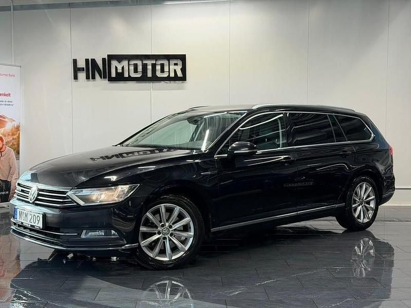 Svart Begagnad 2016 VW Passat GT Kombi | 152 900 kr (Marknadspris) - Bild 1/4