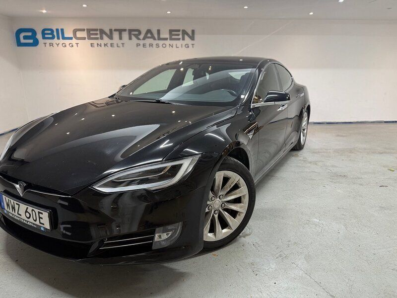 Svart Begagnad 2019 Tesla Model S Long Range Sedan | 339 900 kr (Marknadspris) - Bild 1/4