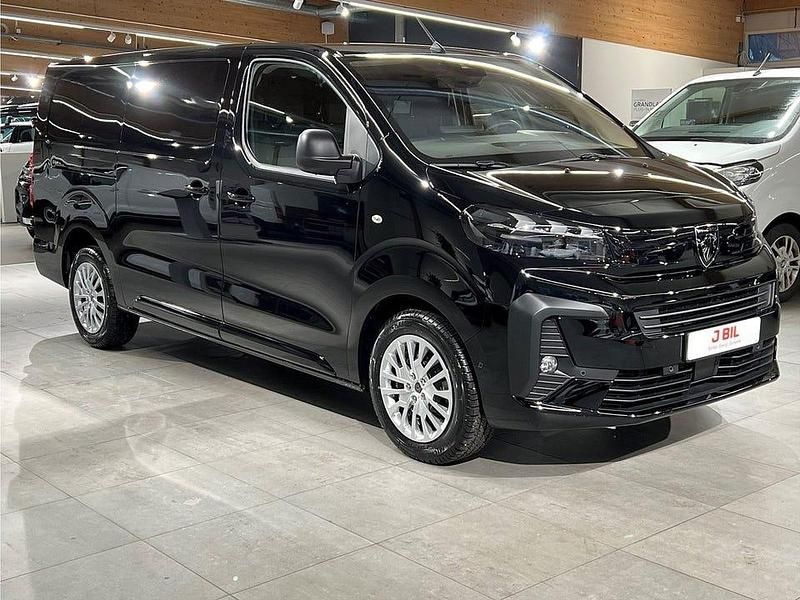 Svart perla nera Ny 2025 Peugeot Expert Van | 453 000 kr (Marknadspris) - Bild 1/4