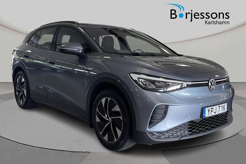 Blå Begagnad 2022 VW ID.4 Pro Performance SUV | 319 000 kr (Marknadspris) - Bild 1/4