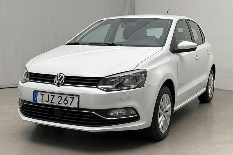 Vit Begagnad 2016 VW Polo | 79 900 kr (Marknadspris) - Bild 1/4