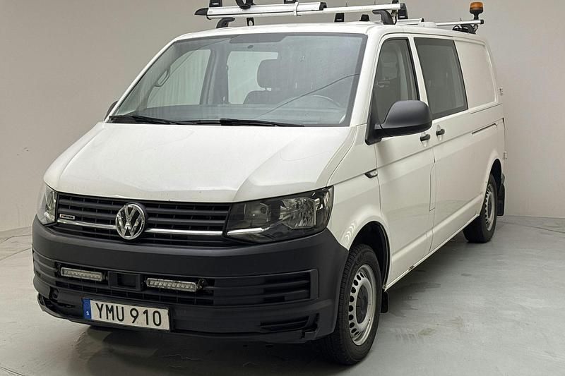 Vit Begagnad 2018 VW T6 Van | 191 100 kr (Lite dyr) - Bild 1/4
