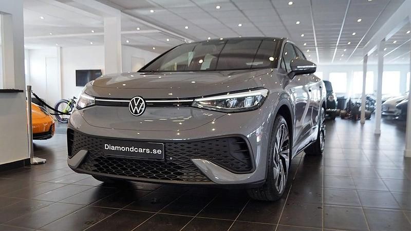 Grå Begagnad 2022 VW ID.5 Pro Performance SUV | 599 000 kr - Bild 1/4