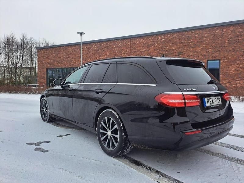 Begagnad Mercedes E220 194 HK (142 kW) 2017