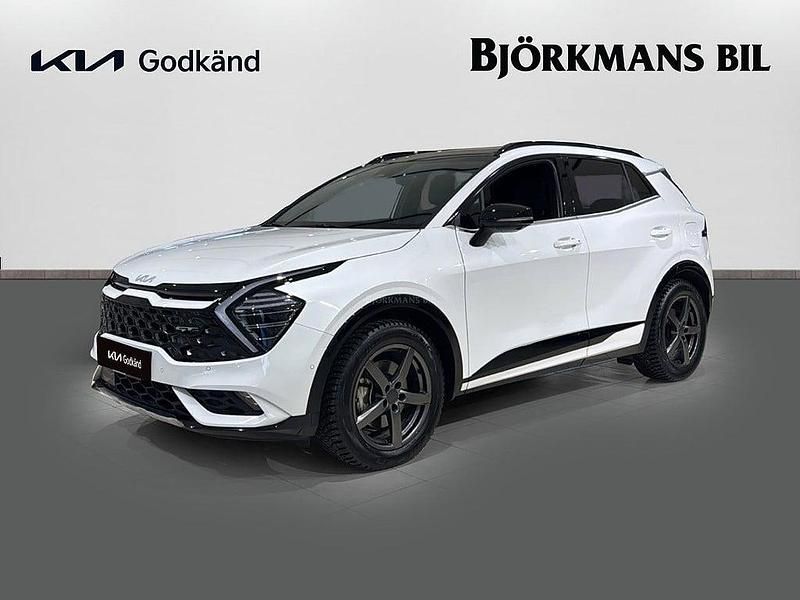 /hw2/ deluxe white m Begagnad 2024 Kia Sportage GT-Line SUV | 435 000 kr (Lite dyr) - Bild 1/4