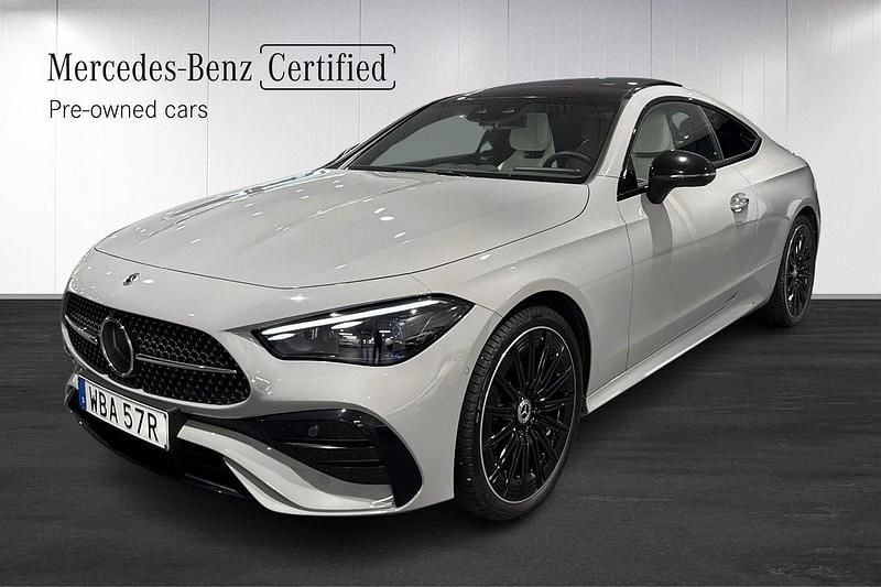 Grå Begagnad 2023 Mercedes CLE300 AMG Line Premium Plus Sportkupé | 679 900 kr (Superpris) - Bild 1/4