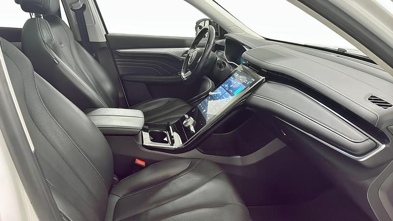 Begagnad MG Marvel R Luxury 132 kW (180 HK) 2022 Vit SUV