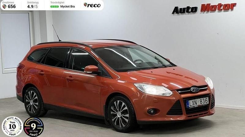 Orange Begagnad 2011 Ford Focus Kombi | 59 900 kr (Lite dyr) - Bild 1/3
