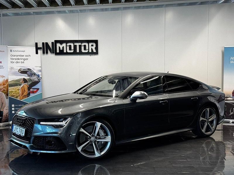 Grå Begagnad 2015 Audi RS7 Sportback Comfort Halvkombi | 574 900 kr - Bild 1/4