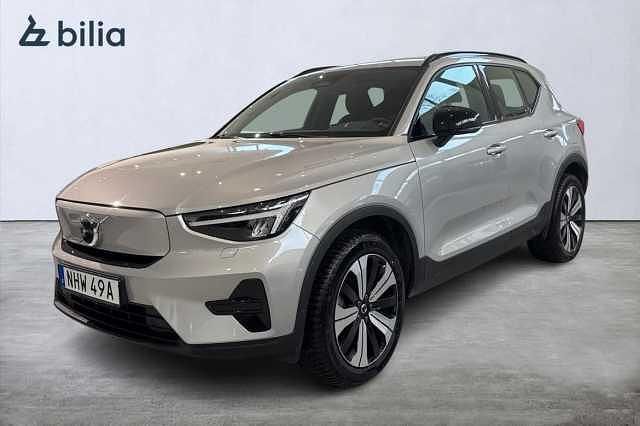 Silver Begagnad 2022 Volvo XC40 Core SUV | 324 900 kr (Superpris) - Bild 1/3