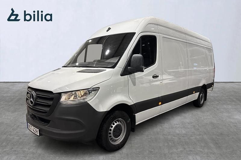 Vit Begagnad 2023 Mercedes Sprinter Van | 449 000 kr (Bra pris) - Bild 1/4
