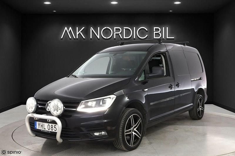 Svart Begagnad 2017 VW Caddy Maxi Minibuss | 169 000 kr (Marknadspris) - Bild 1/4