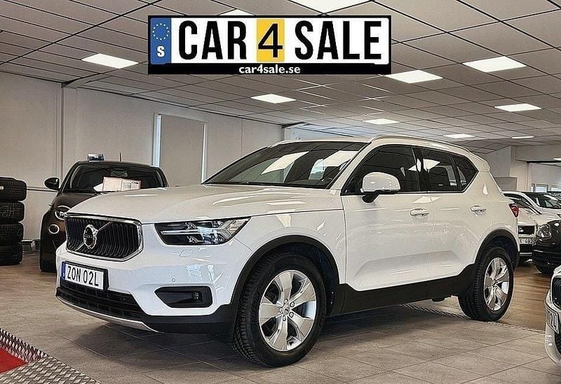 Vit Begagnad 2019 Volvo XC40 Momentum SUV | 249 900 kr (Lite dyr) - Bild 1/4