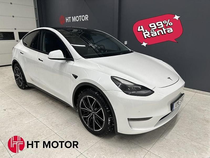 Vit Begagnad 2021 Tesla Model Y Long Range AWD SUV | 319 400 kr (Marknadspris) - Bild 1/4