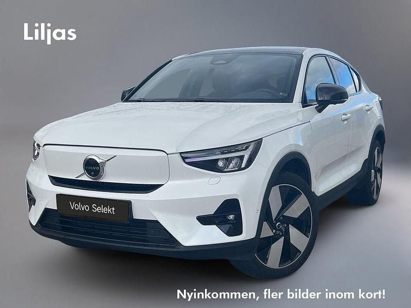 Vit Begagnad 2022 Volvo EC40 Ultimate SUV | 409 000 kr (Marknadspris) - Bild 1/3