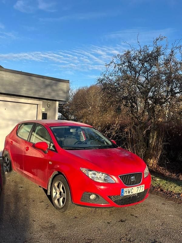 Begagnad 2009 Seat Ibiza Halvkombi | 43 000 kr (Dyr) - Bild 1/4