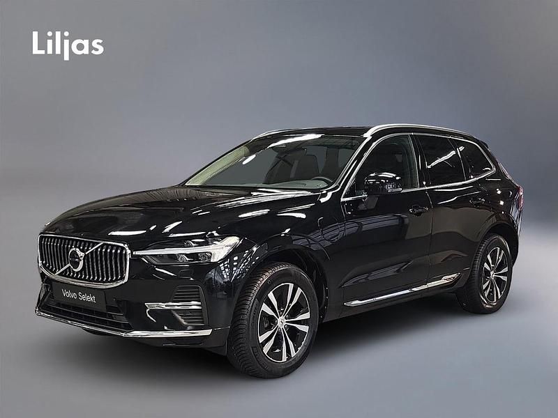 Svart Begagnad 2022 Volvo XC60 Core SUV | 389 000 kr (Bra pris) - Bild 1/3
