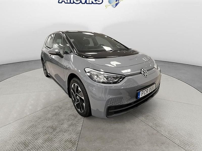 Grå Begagnad 2022 VW ID.3 Pro Performance Halvkombi | 249 500 kr (Marknadspris) - Bild 1/4
