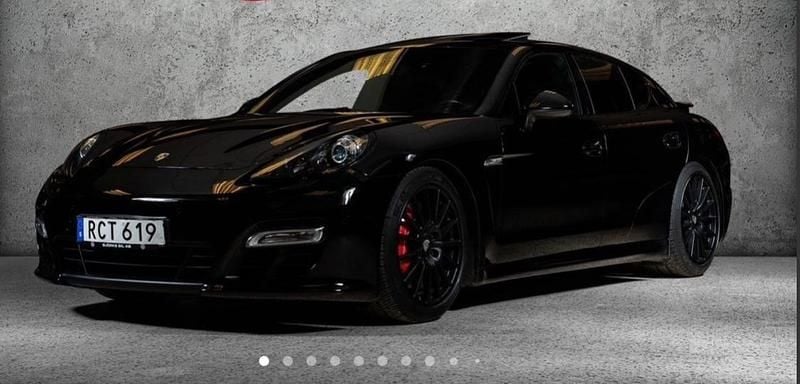 Svart Begagnad 2012 Porsche Panamera Turbo Sedan | 310 000 kr (Marknadspris) - Bild 1/4