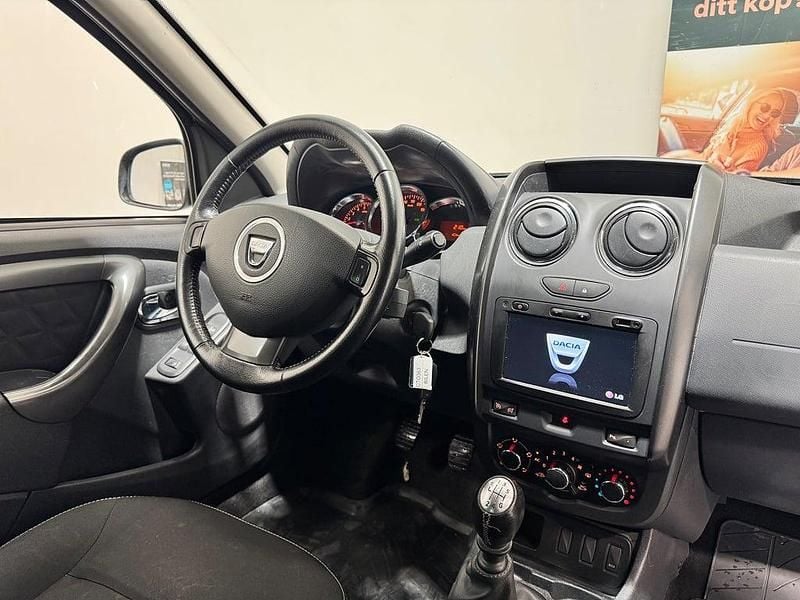 Begagnad Dacia Duster 109 HK (80 kW) 2014 Grå SUV