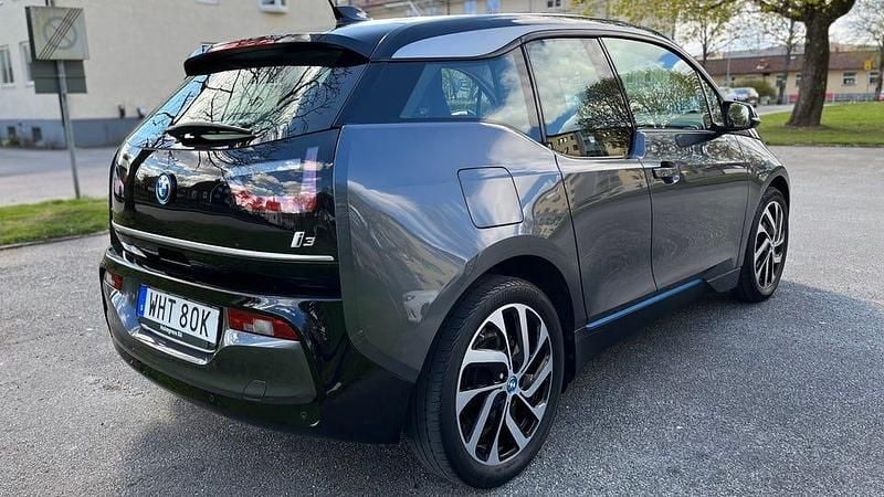 Begagnad 2019 BMW i3 Halvkombi | 149 000 kr (Marknadspris) - Bild 1/4