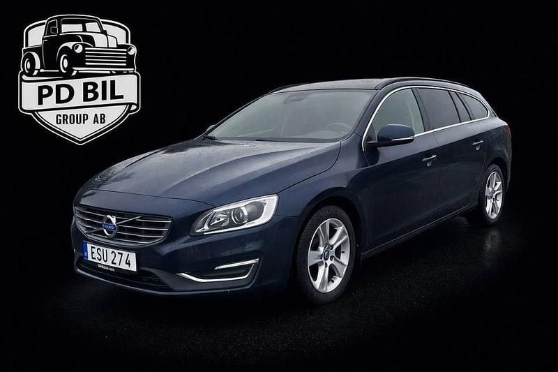 Blå Begagnad 2015 Volvo V60 Momentum Kombi | 59 900 kr - Bild 1/4