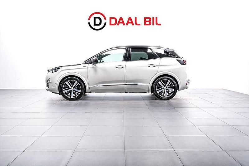 Vit Begagnad 2017 Peugeot 3008 GT SUV | 189 700 kr (Marknadspris) - Bild 1/4
