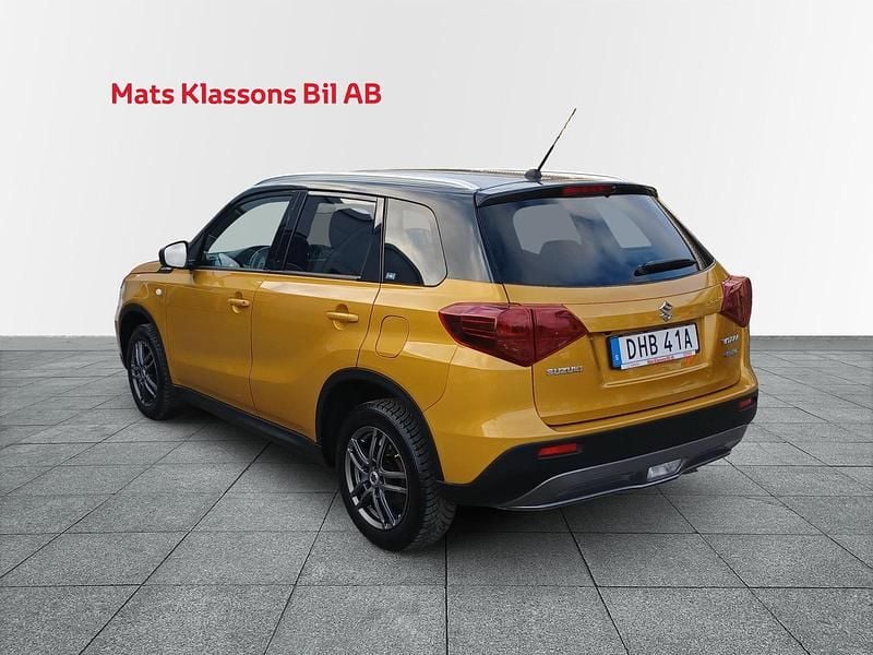 Begagnad Suzuki Vitara 131 HK (96 kW) 2023 Gul SUV