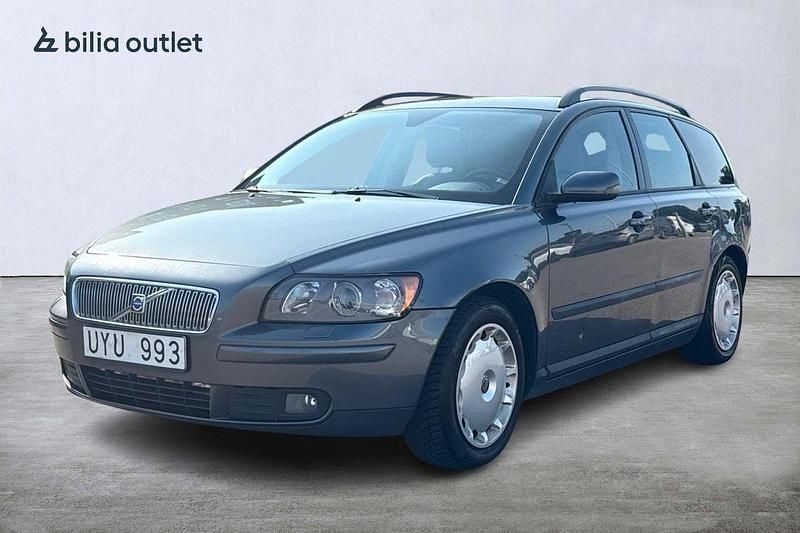 Grå Begagnad 2004 Volvo V50 Business Edition Kombi | 19 900 kr (Marknadspris) - Bild 1/4