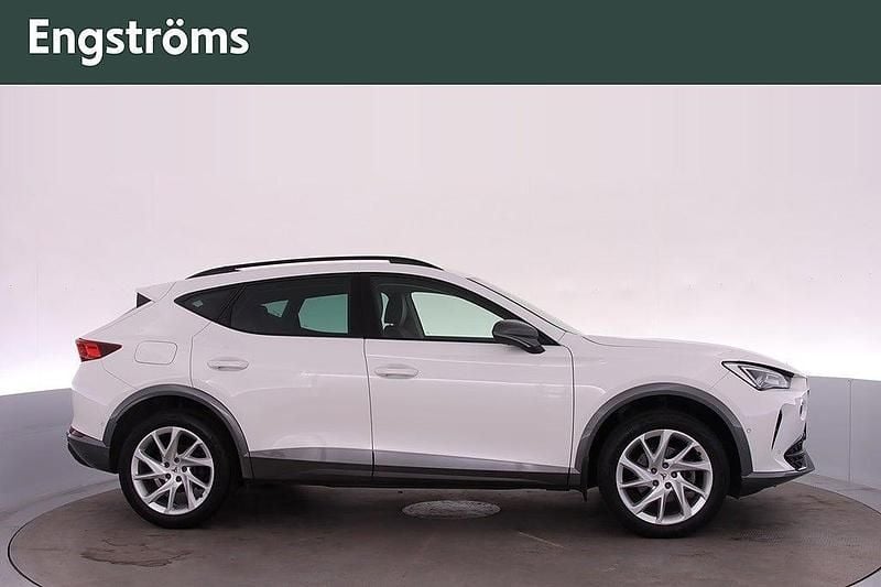 Begagnad Cupra Formentor 150 HK (110 kW) 2022 Candy white SUV