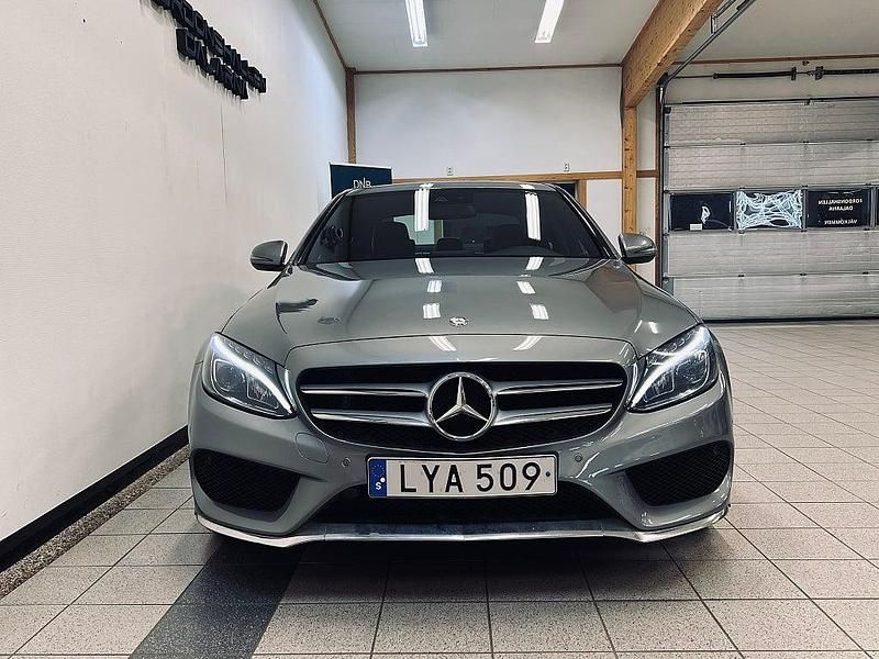 Begagnad Mercedes C220 AMG 170 HK (125 kW) 2015 Silver Sedan