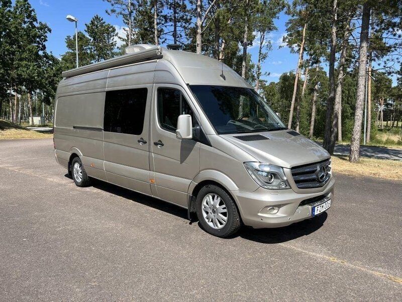 Silver Begagnad 2018 Mercedes Sprinter Van | 750 000 kr - Bild 1/4